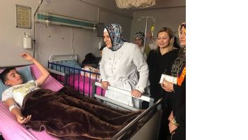 IŞIK, HASTANELERİ GEZDİ