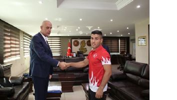 AKSOY, SADAK&rsquo;I AĞIRLADI