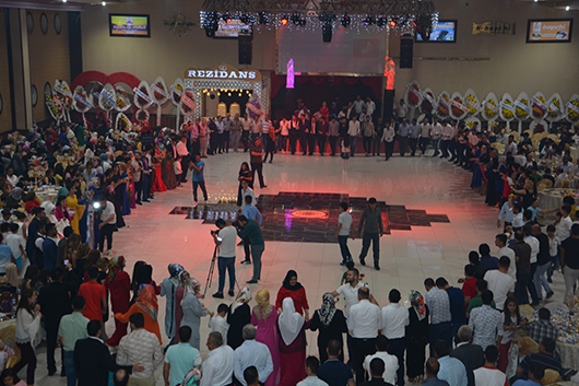 DİLLERE DESTAN D&Uuml;Ğ&Uuml;N