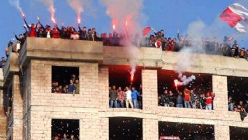 TARAFTARLAR SE&Ccedil;İMLE G&Ouml;REV B&Ouml;L&Uuml;M&Uuml; YAPTI