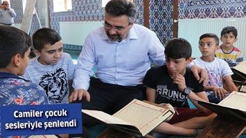 CAMİLER &Ccedil;OCUK SESLERİYLE ŞENLENDİ