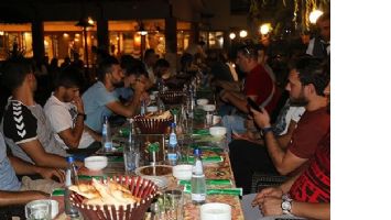 KUL&Uuml;P BAŞKANI ŞAHİN, TAKIMLA BULUŞTU