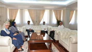 VARANK&rsquo;TAN VALİ&rsquo;YE ZİYARET