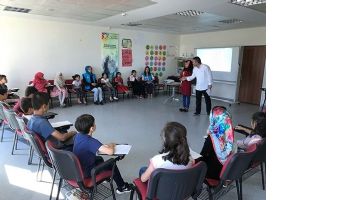 SURİYELİ &Ccedil;OCUKLARLA KORO&hellip;