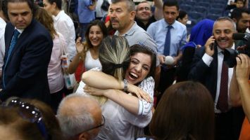 20 bin &ouml;ğretmen ataması yapıldı