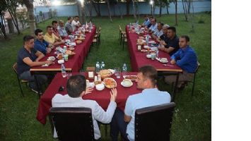 KOMUTANLARA VEDA YEMEĞİ...