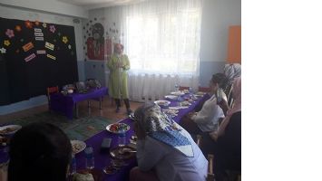 SAĞLIK EKİPLERİ, EĞİTİM SEFERBERLİĞİNDE...