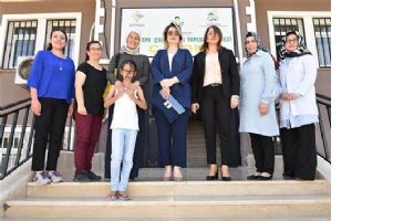 VALİ EŞİ&rsquo;NDEN &Ccedil;ATOM ZİYARETİ