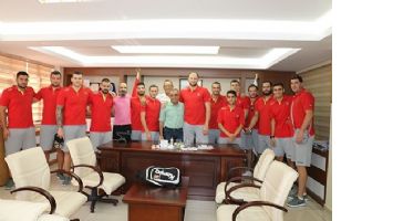 ŞAHİN&rsquo;E TEŞEKK&Uuml;R ZİYARET