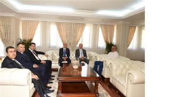 VALİ, BANKA GENEL M&Uuml;D&Uuml;R&Uuml;N&Uuml; AĞIRLADI