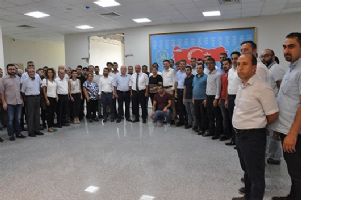Rekt&ouml;r, akademisyenlerle bayramlaştı