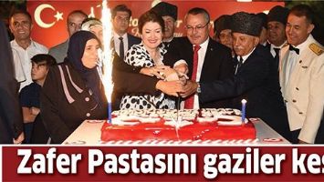 ZAFER PASTASINI GAZİLER KESTİ