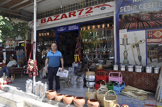 ESKİTME &Uuml;R&Uuml;NLER, BAZAR 72&rsquo;DE
