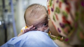 Aras bebek k&ouml;k h&uuml;cre tedavisiyle hayata d&ouml;nd&uuml;