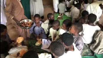 Batman'dan Sudan'a 250 Yetime Yemek Verildi
