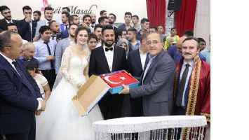 &Uuml;ST D&Uuml;ZEY NİKAH T&Ouml;RENİ