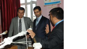 VALİ &Ccedil;ELİK, BİYOLOJİ M&Uuml;ZESİNİ GEZDİ