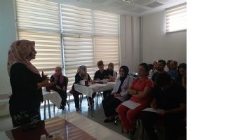 SAĞLIK&Ccedil;IYA EĞİTİM