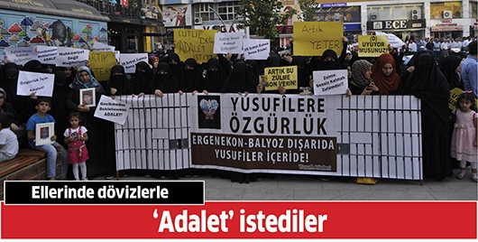 ELLERİNDE D&Ouml;VİZLERLE