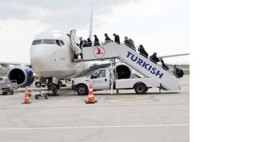 U&Ccedil;AN YOLCU SAYISI, BU AY DA ARTTI