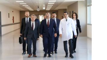 Sağlık Bakanı Koca: Şehir hastanelerini &ccedil;ok &ouml;nemsiyoruz