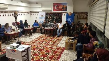 GEN&Ccedil;LER, STK&rsquo;LARLA BULUŞACAK