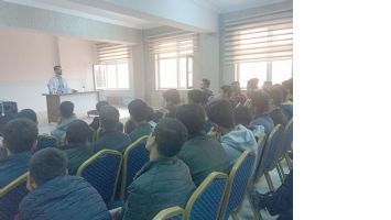 ZEYNEL BEY&rsquo;DE DOKTORLUK MESLEĞİ TANITILDI