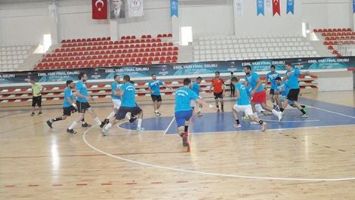 BEŞİKTAŞ MA&Ccedil;ININ HAZIRLIKLARI S&Uuml;R&Uuml;YOR...