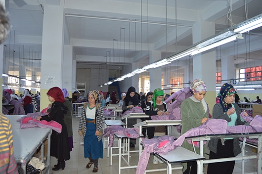 ATIL BİNA, TEKSTİL AT&Ouml;LYESİNE D&Ouml;N&Uuml;ŞT&Uuml;