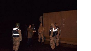 KAYMAKAM, JANDARMA GİBİ DENETİM YAPTI