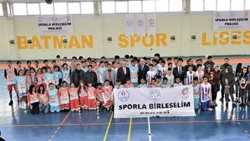 SPOR LİSESİNDE TURNUVALAR SONA ERDİ