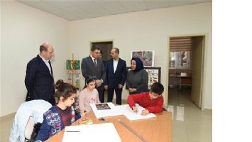 VALİ&rsquo;DEN BİLSEM ZİYARETİ