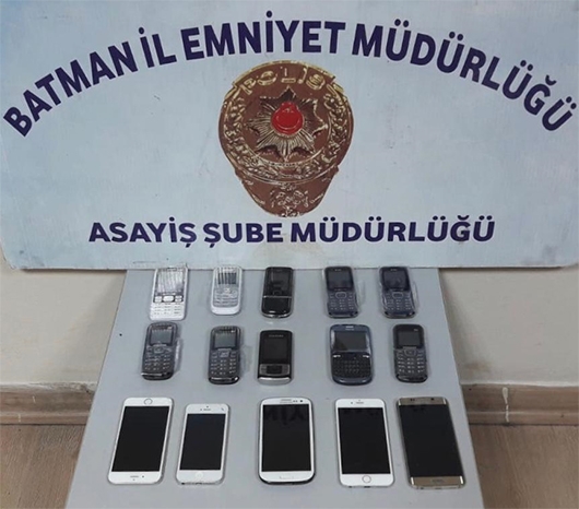 TELEFON HIRSIZLARI YAKALANDI!