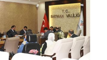 VATANDAŞ ANLATTI, VALİ DİNLEDİ