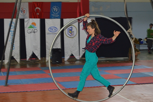 SASON'DA SİRK G&Ouml;STERİSİ