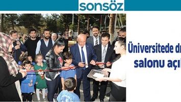 &Uuml;NİVERSİTEDE DRAMA SALONU A&Ccedil;ILDI