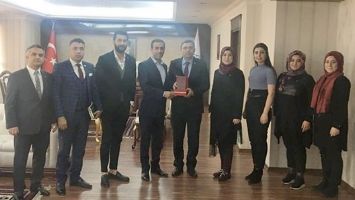 VALİ&rsquo;YE TOBB ZİYARETİ