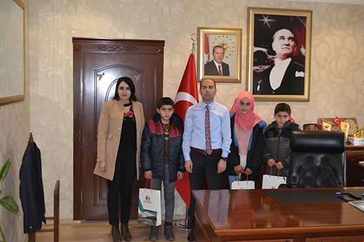 KİTAP KURTLARINA KAYMAKAM &Ouml;D&Uuml;L&Uuml;