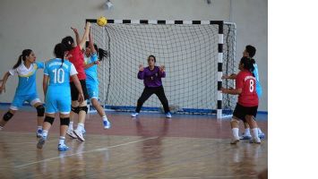 &Uuml;NİVERSİTE, &Uuml;NİLİG&rsquo;E EV SAHİPLİĞİ YAPTI