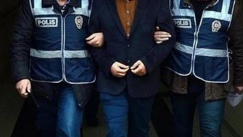4 HIRSIZLIK SU&Ccedil;UNA KARIŞMIŞ!