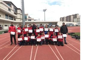ANALİG&rsquo;DE YARI FİNAL