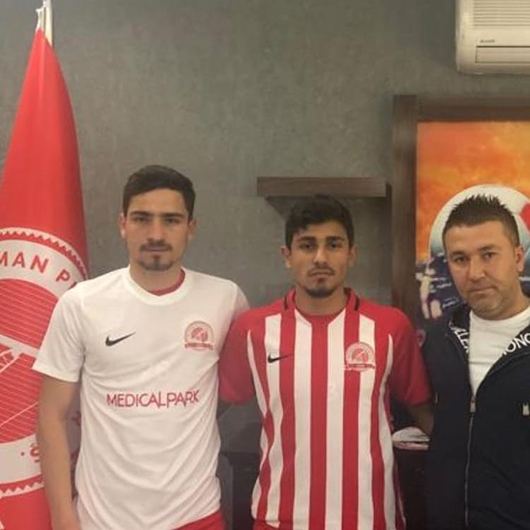 ALTYAPIDAN 2 SPORCU, TAKIMA ALINDI