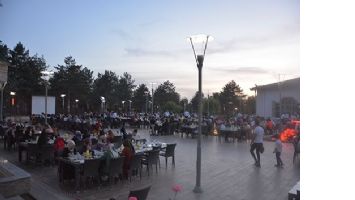 LEZZET VE HİZMETTE MARKA: KRİSTAL PARK
