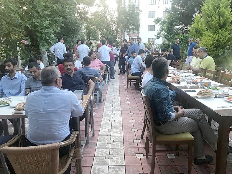 TEKSTİLCİLER İFTARDA BULUŞTU