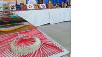 &Ouml;ĞRETMEN VE &Ouml;ĞRENCİLER, ORTAK SERGİ A&Ccedil;TI