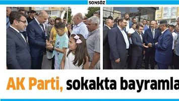 AK PARTİ, SOKAKTA BAYRAMLAŞTI