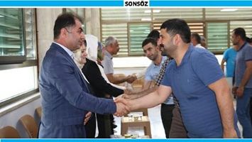 BAŞKANLAR, HALKLA BAYRAMLAŞTI