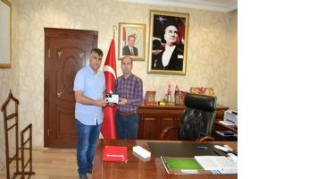 EMEKLİ POLİSE BAŞARI BELGESİ