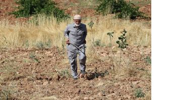 &Ccedil;UBUKLA SU ARIYOR