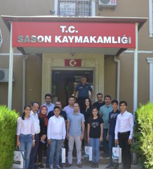 BAŞARILI &Ouml;ĞRENCİLERE LGS &Ouml;D&Uuml;L&Uuml;